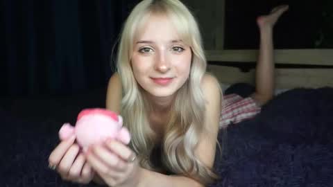 Snapshot of evaqt chatting on September 20, 7:33 am Eva online show from September 20, 7:33 am
