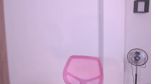 Eve Rox18 online show from November 27, 8:38 pm