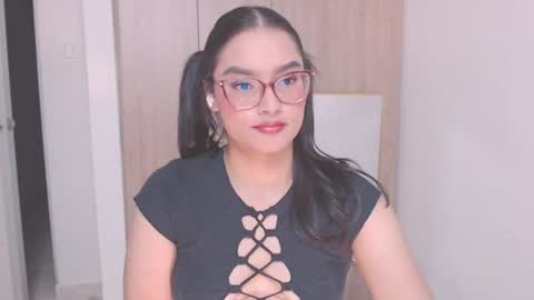 Eve Rox18 online show from August 9, 9:47 am