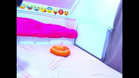 EVEANDMAX online show from March 17, 8:14 pm