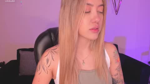 Eve  online show from December 5, 12:03 pm