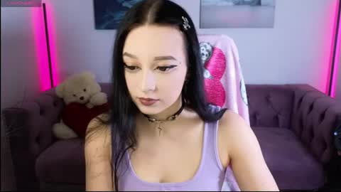 Evelina online show from April 23, 5:59 am