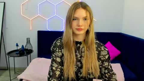 Eveline online show from June 6, 8:31 am