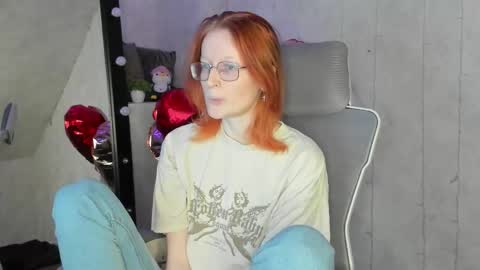 Elizabeth online show from February 25, 5:27 pm