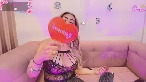 EvelynaGrey online show from April 11, 7:45 am