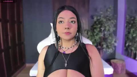  Evelyn  online show from September 25, 11:39 am