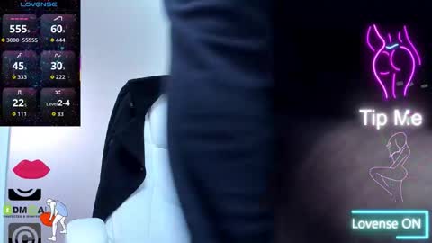 evelyne_rose online show from March 12, 6:17 am