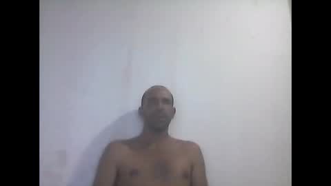 everaldosantos online show from January 7, 10:19 pm