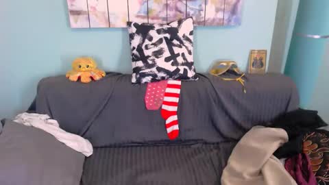Snapshot of everly_rays chatting on September 14, 12:17 pm Everly online show from September 14, 12:17 pm