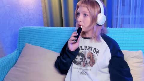 Forget me not eve on CB online show from October 23, 1:23 pm