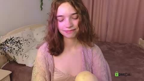 Snapshot of evi_brook chatting on October 15, 1:34 pm evi_brook online show from October 15, 1:34 pm