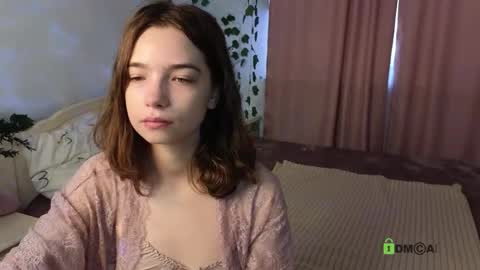 Snapshot of evi_brook chatting on September 28, 10:02 am evi_brook online show from September 28, 10:02 am