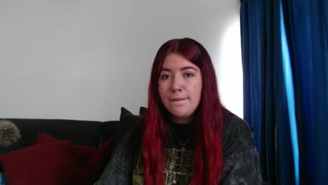 Snapshot of evilheart_69 chatting on October 14, 6:33 pm evilheart_69 online show from October 14, 6:33 pm