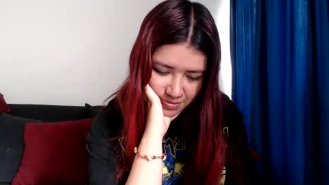 Snapshot of evilheart_69 chatting on September 18, 6:45 pm evilheart_69 online show from September 18, 6:45 pm