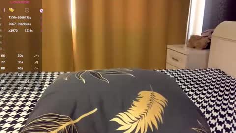 Snapshot of evonnesilvestre chatting on September 12, 10:06 am Eva online show from September 12, 10:06 am