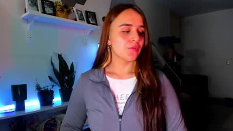 EVY online show from March 26, 1:11 am