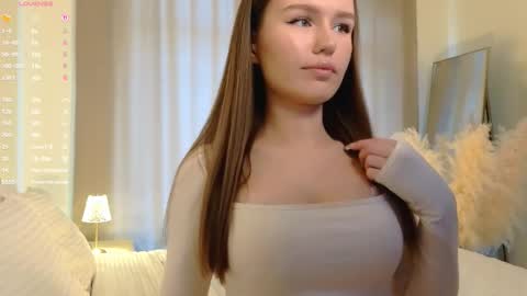 Angel online show from February 7, 9:45 am