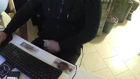 Gio online show from January 26, 5:34 pm