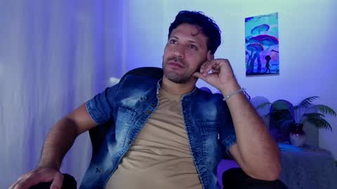 exotic_mann online show from April 20, 1:36 pm