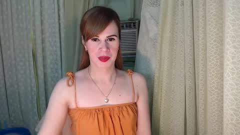 Snapshot of exoticbabes chatting on February 12, 5:15 am exoticbabes online show from February 12, 5:15 am