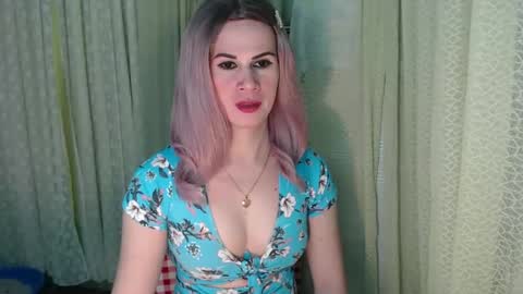 Snapshot of exoticbabes chatting on March 1, 10:42 pm exoticbabes online show from March 1, 10:42 pm