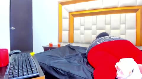 Mandy online show from March 6, 3:35 pm