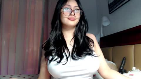 Candy  online show from February 26, 11:46 am