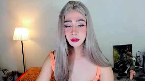 expensive_elise online show from February 17, 5:12 pm