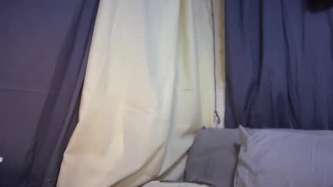 chloee online show from November 24, 11:58 pm