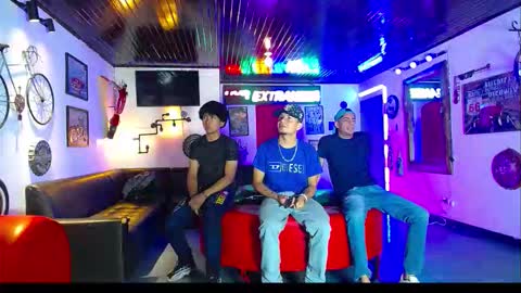 extrangers online show from February 23, 1:02 pm