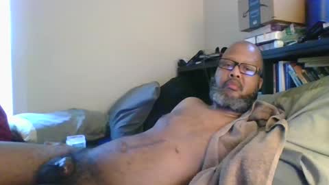 eyequee0007 online show from September 28, 5:55 pm