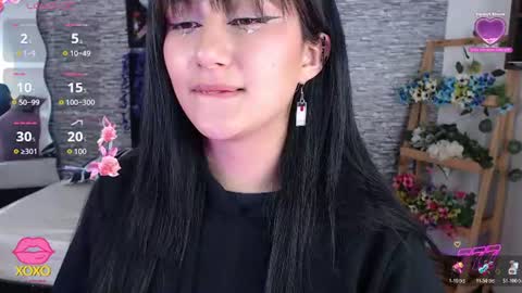 eyes moon online show from June 17, 11:37 am