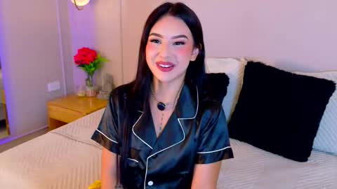 Snapshot of eymicooper chatting on September 15, 7:26 pm eymicooper online show from September 15, 7:26 pm