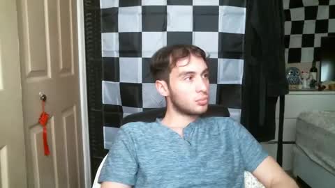 Ezra Naamah online show from March 11, 8:53 pm