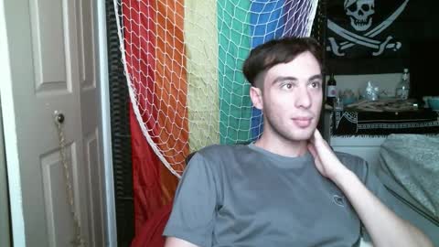 Ezra Naamah online show from October 15, 1:56 pm