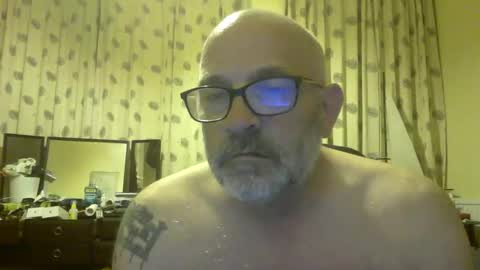 f1zzeek online show from May 27, 12:39 am