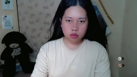 yanna online show from March 8, 12:30 pm