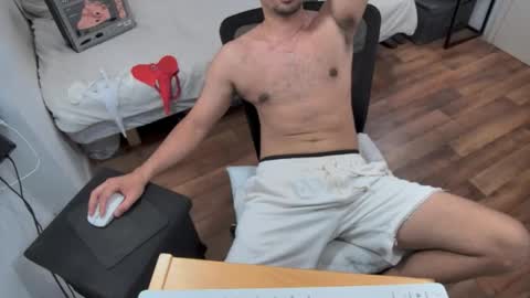 fabiano_hernandes30 online show from May 29, 7:12 pm