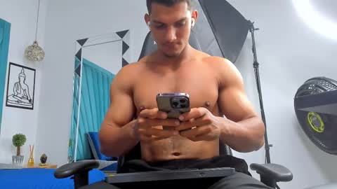 FABIO online show from January 8, 9:42 pm