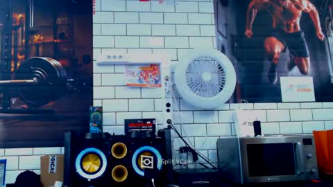 fabxxxl online show from March 6, 7:58 am