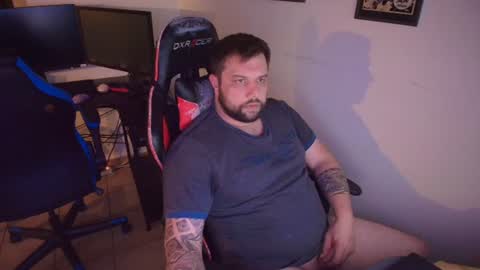 faelust online show from June 14, 8:11 pm
