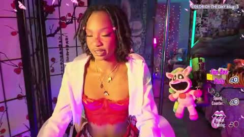 Fae and Cheta online show from July 10, 12:37 am