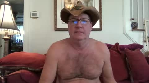 Snapshot of fairmount31 chatting on October 18, 1:04 pm fairmount31 online show from October 18, 1:04 pm
