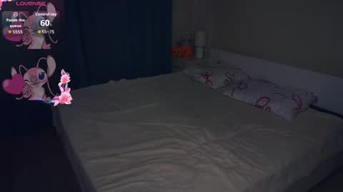 Erika online show from November 19, 7:29 am