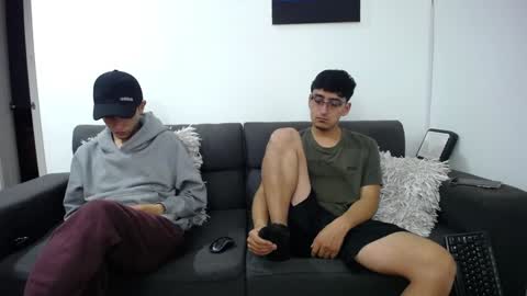 FallGays online show from January 26, 2:03 am