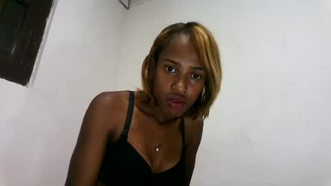 fallinah01 online show from July 26, 7:28 am