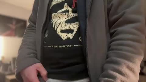 Snapshot of fandedanny chatting on January 18, 2:03 am fandedanny online show from January 18, 2:03 am