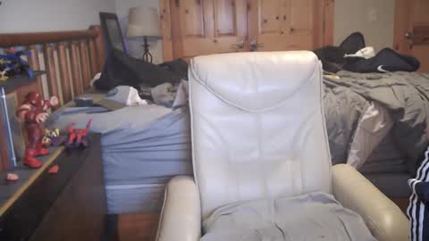 Fan Friction online show from October 23, 5:42 am