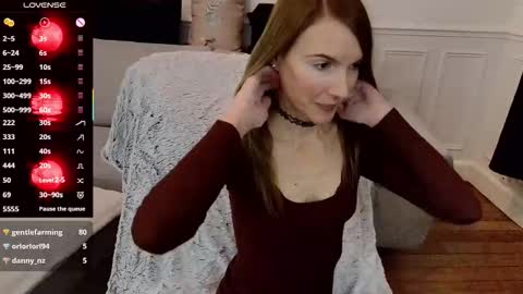 Fanny online show from December 1, 11:47 pm