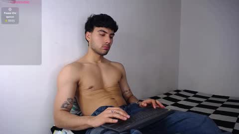 farid_24 online show from February 26, 1:20 am